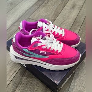 NEW! Fila Renno - Girls' Grade School Tennis Shoes